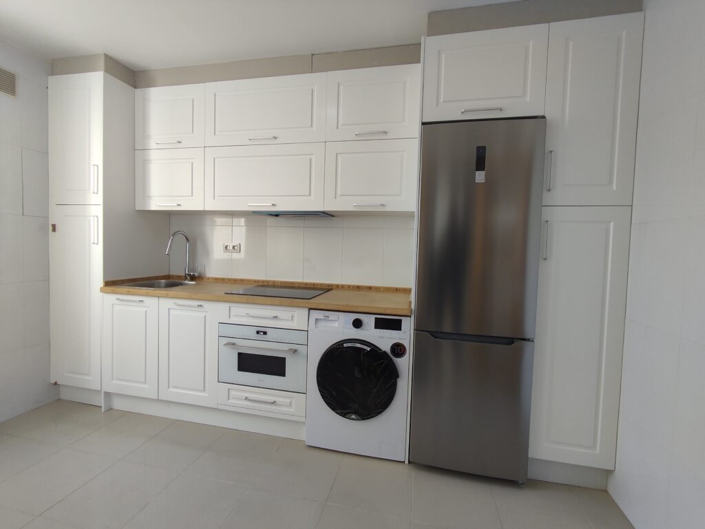 Cocina completa con lavadora
